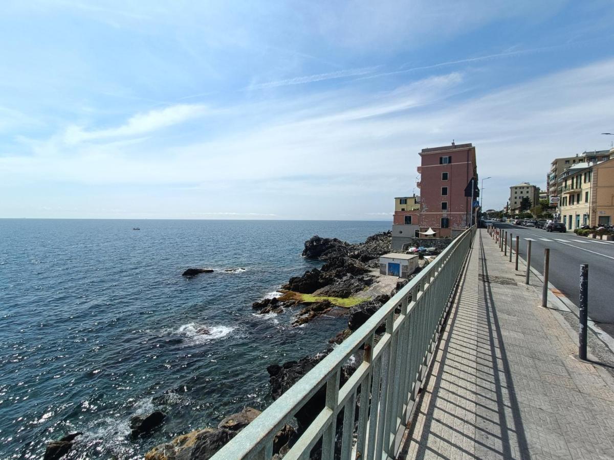 Incantevole Appartamento Genova Quinto Vicino Alla Spiaggia Zewnętrze zdjęcie